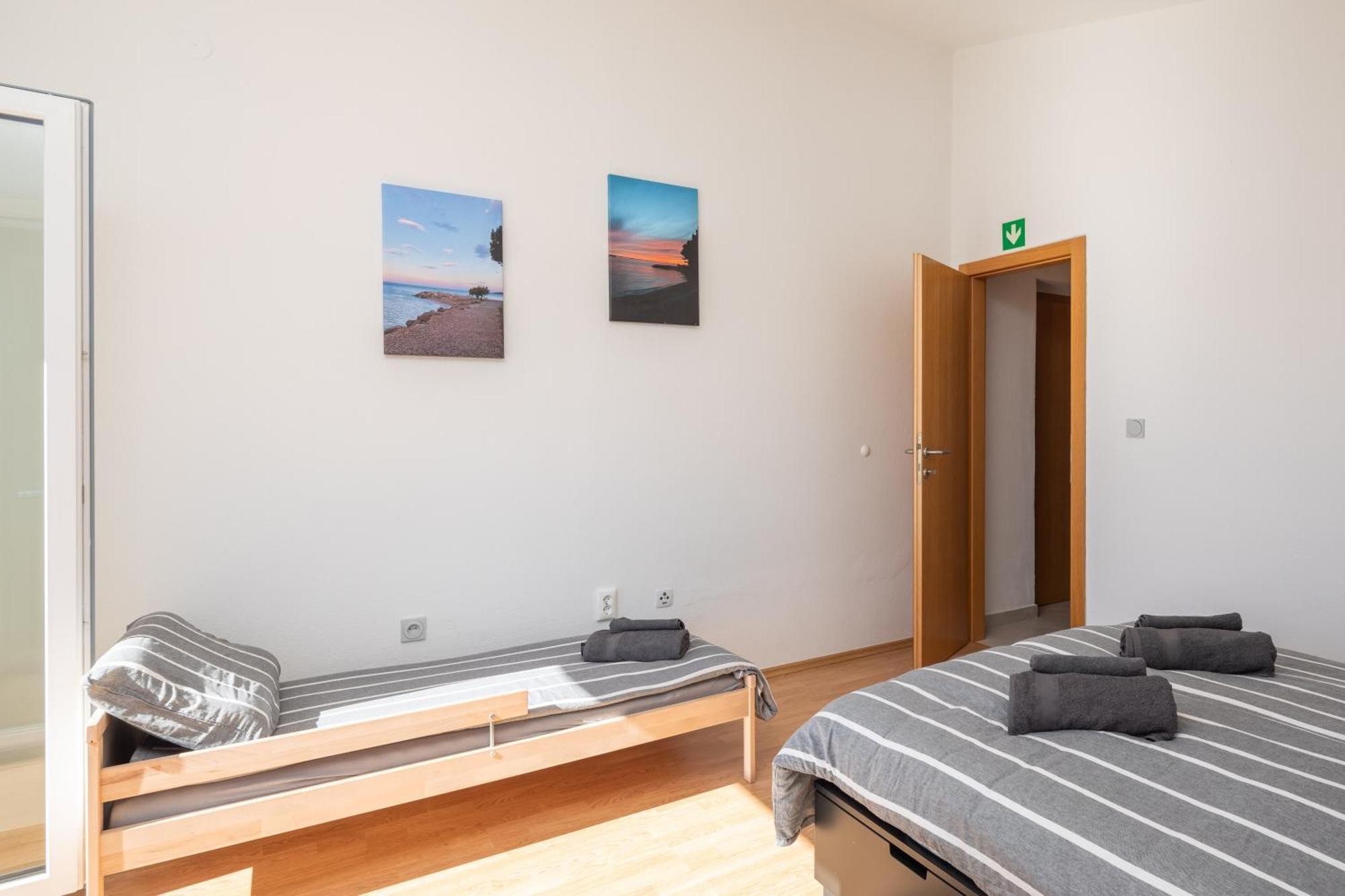 Sunshine Suites Omiš Eksteriør bilde