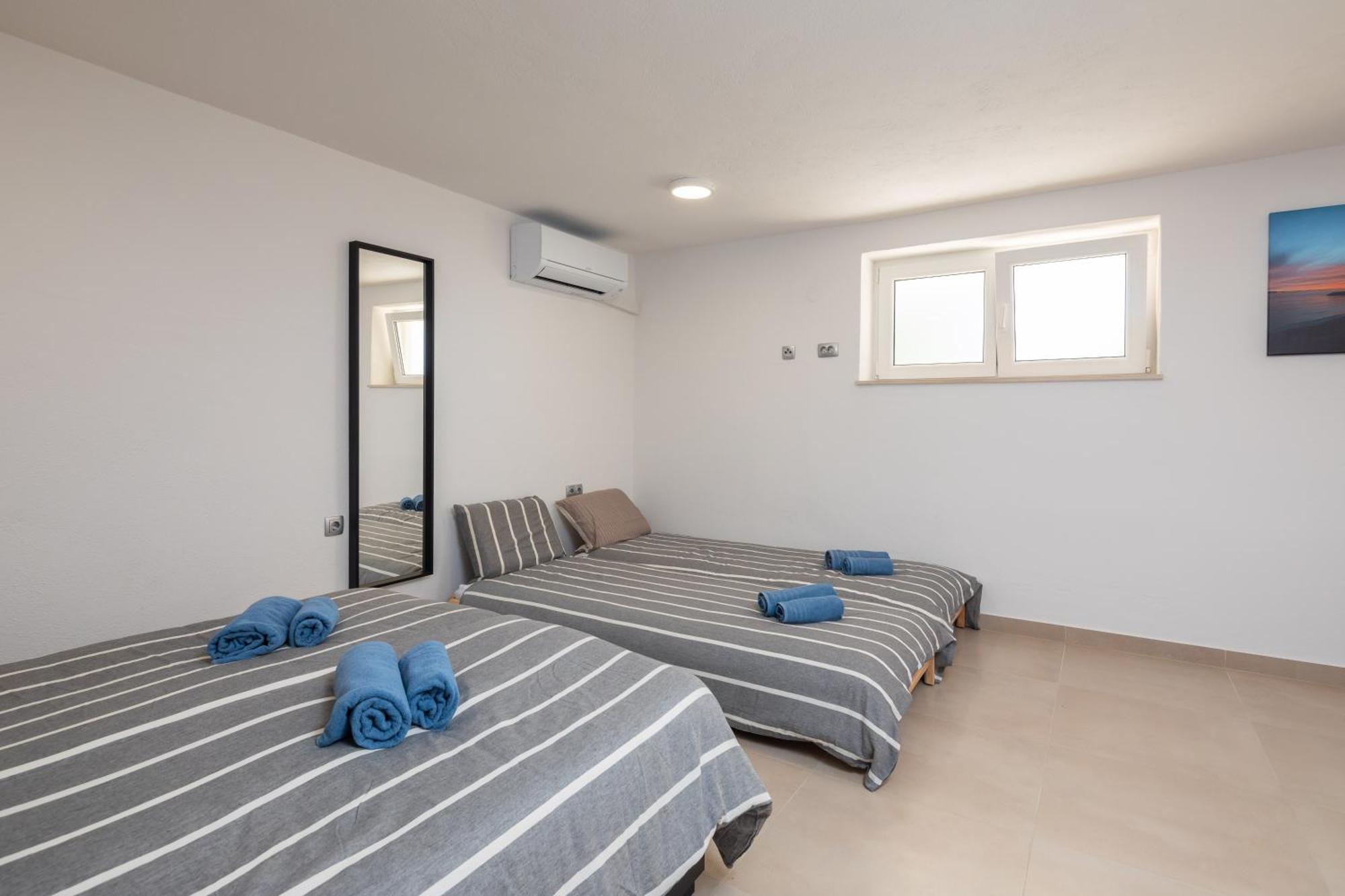 Sunshine Suites Omiš Eksteriør bilde