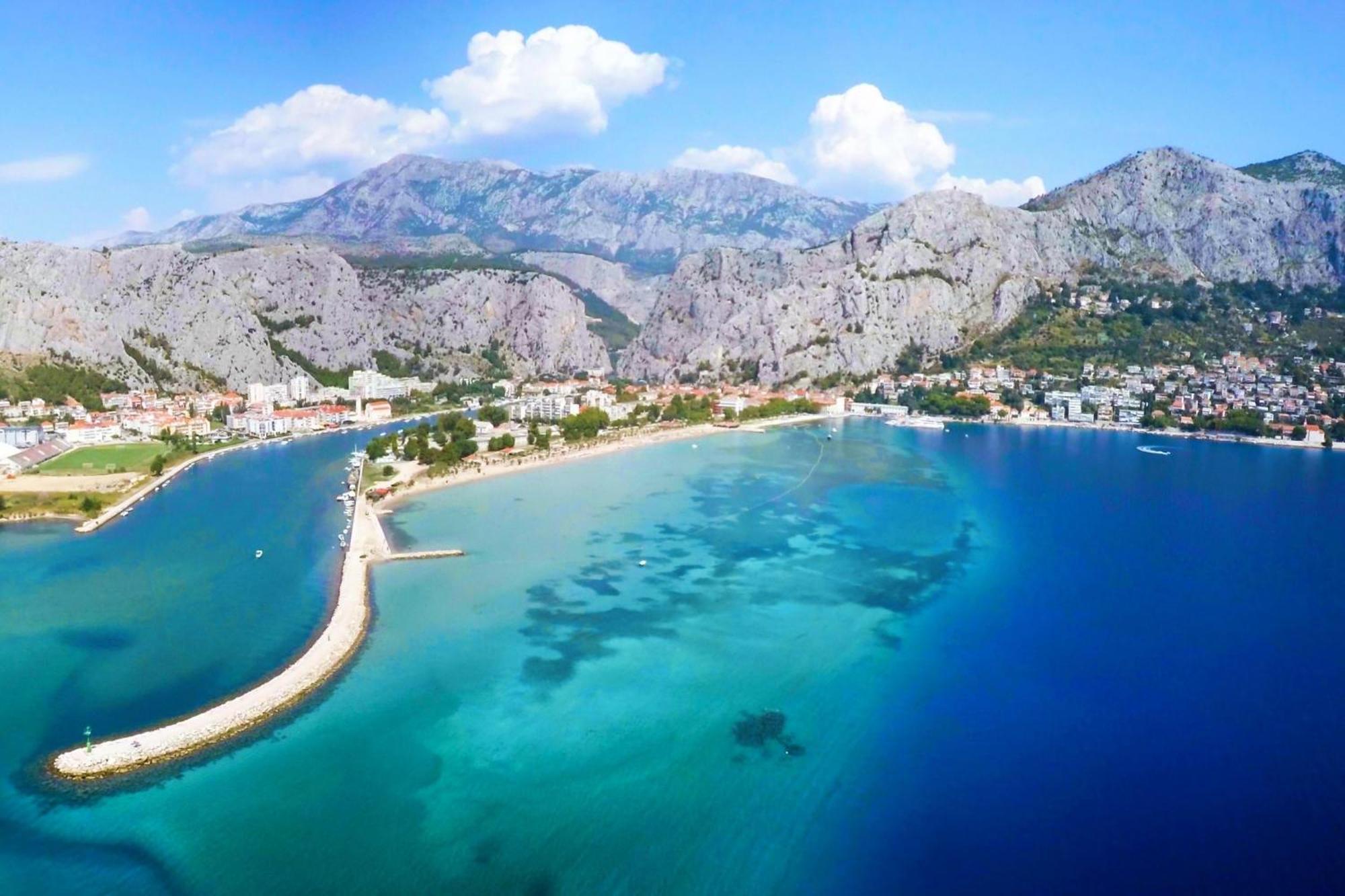 Sunshine Suites Omiš Eksteriør bilde