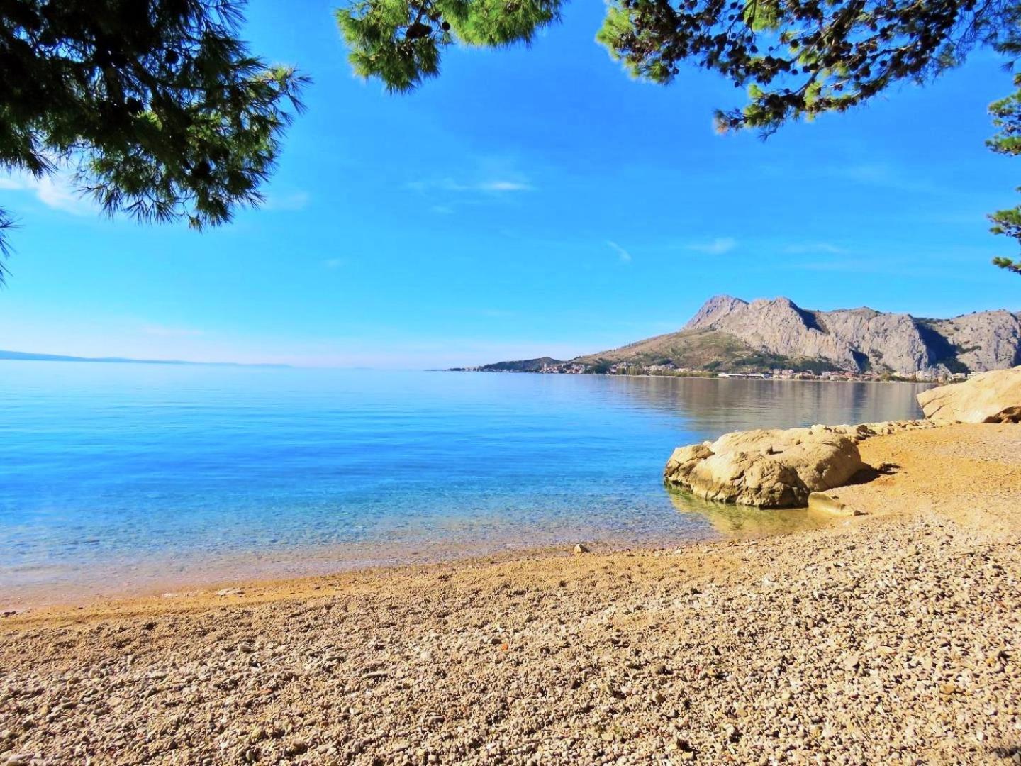 Sunshine Suites Omiš Eksteriør bilde